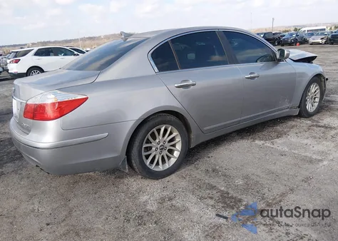2010 Hyundai Genesis 3.8 z USA, uszkodzony, nr VIN KMHGC4DEXAU070503